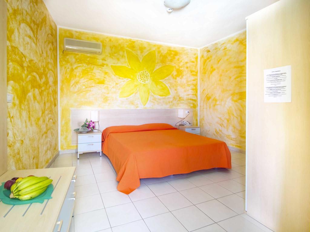 Hotel Ariadimari วัลเลดอเรีย ภายนอก รูปภาพ