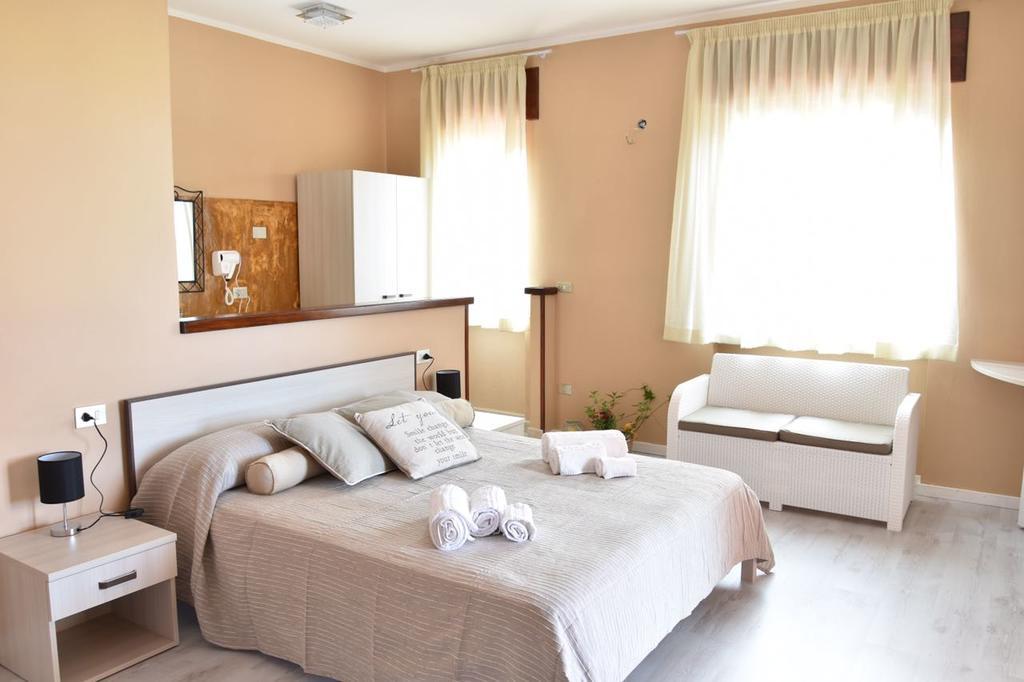 Hotel Ariadimari วัลเลดอเรีย ภายนอก รูปภาพ